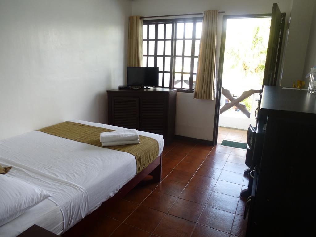 Subiza Beach Resort Olongapo Dış mekan fotoğraf