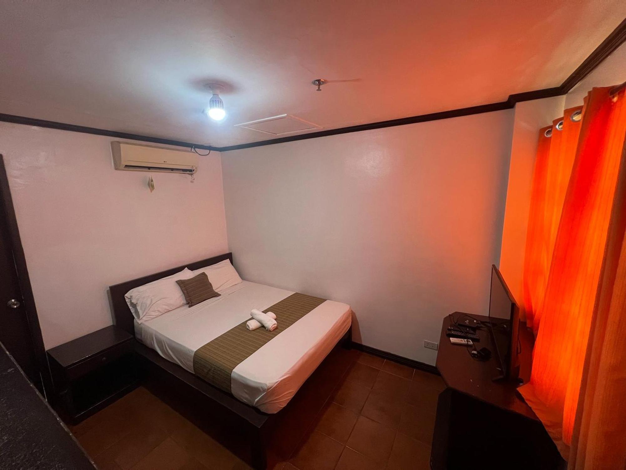Subiza Beach Resort Olongapo Dış mekan fotoğraf