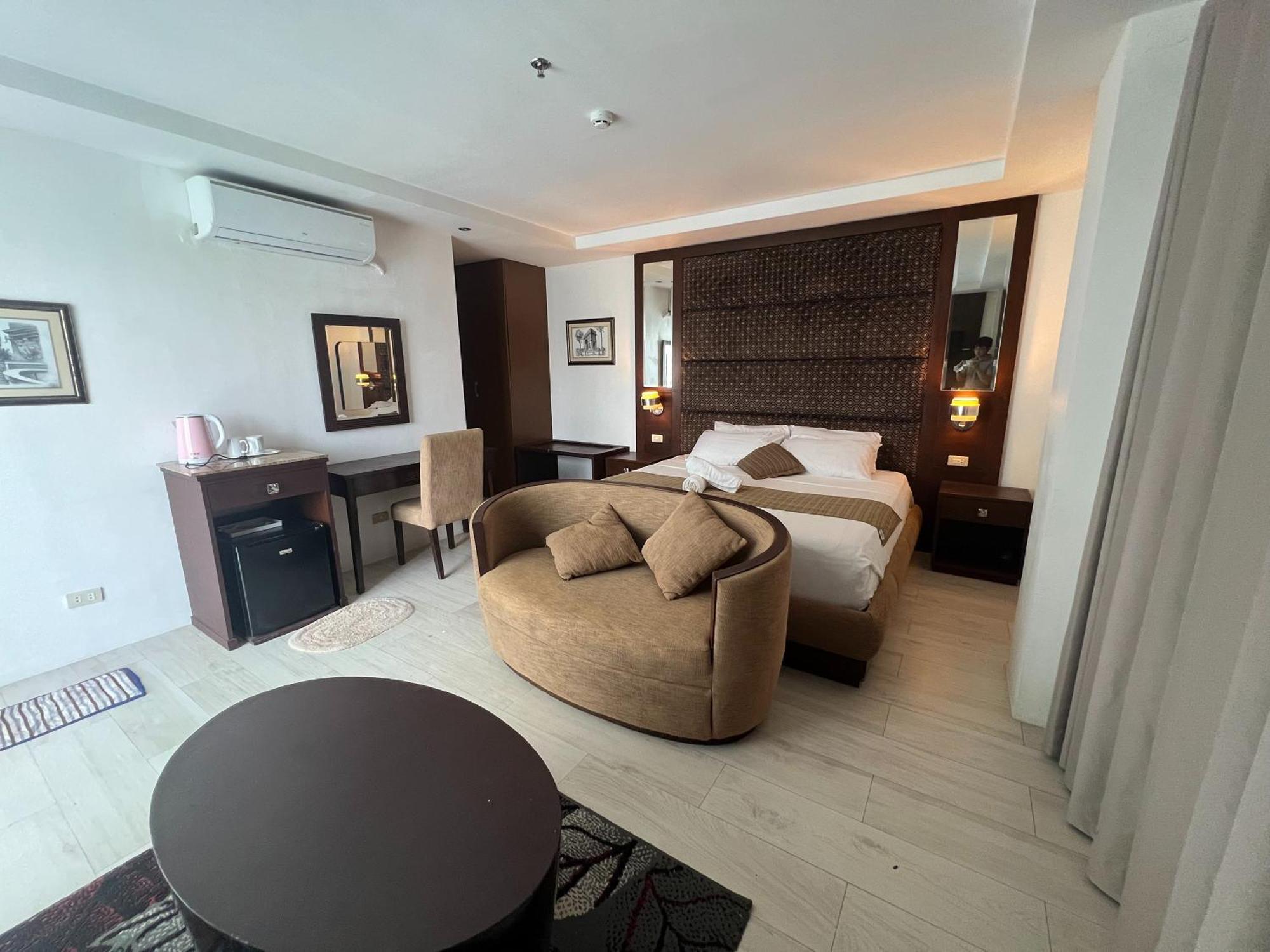 Subiza Beach Resort Olongapo Dış mekan fotoğraf